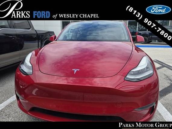 TESLA MODEL Y 2020 5YJYGDEF3LF005914 image